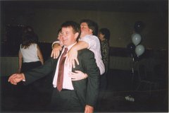 1998-reunion-074-bob-ed-dancing